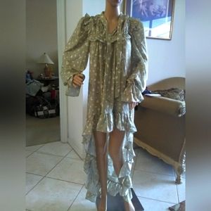 BNWT AMAZING HI/ LOW DRESS BY WEWOREWHAT SZ. XS OVERSIZED FAIRY LIKE..